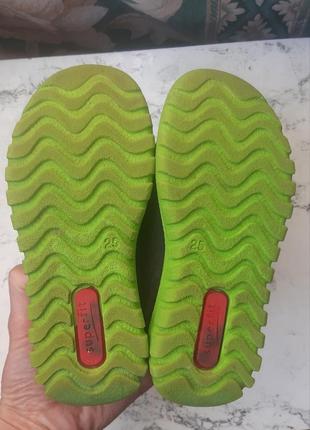 Детские кроссовки кожаные кеды хайтопы supertit ботинки лоферы туфли5 фото