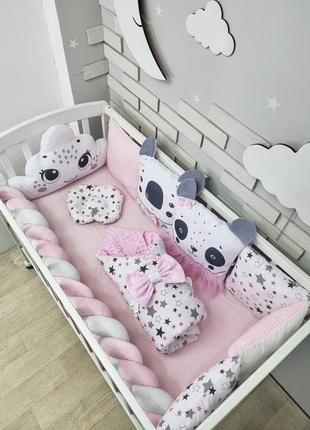 Комплект постільної білизни з ковдрою та бортиками-іграшками на 4 боки ліжечка 120х60см- рожевий з к3 фото