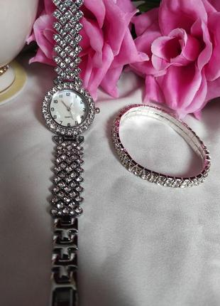 Очень красивый набор аксессуаров, часы + браслет с камнями циркония 💎😍4 фото