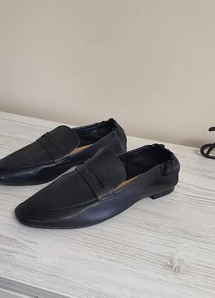 Стильные туфли лоферы балетки