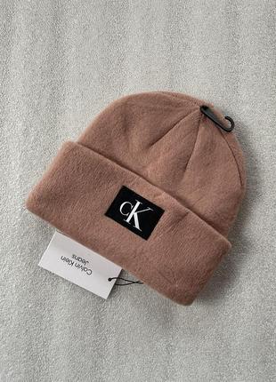 Новая зимняя шапка calvin klein ( ck monogram logo beanie hat ) с америки3 фото