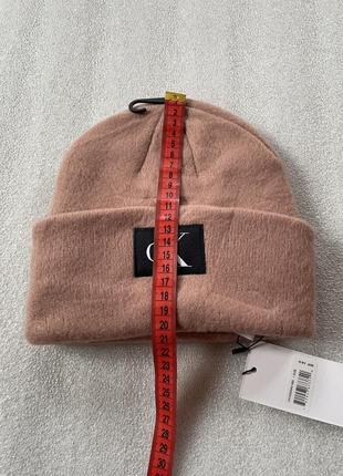 Новая зимняя шапка calvin klein ( ck monogram logo beanie hat ) с америки9 фото