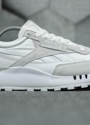 Reebok classic legacy white 44