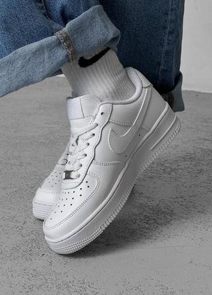 Білі базові кросівки кеди в стилі nike air force 1 low ‘07 white edition