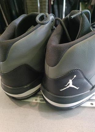 Кросівки чоловічі jordan4 фото