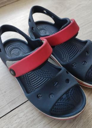 Продадим оригинальные сандалии crocs