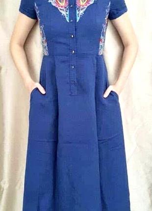 Сукня вишиванка на гудзиках