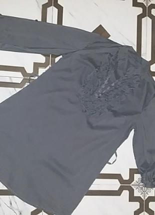 Подовжена легка блузка з рюшкою хамелеон3 фото