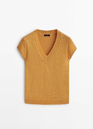 Трикотажный свитер с v-образным вырезом и короткими рукавами3 фото