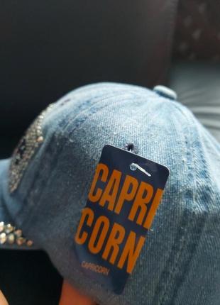 Женская кепка с камнями capri corn (supreme)8 фото