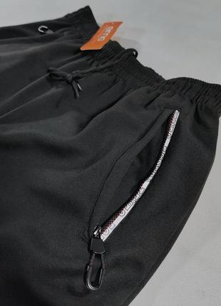 Штаны спортивные для парней подростков черные с манжетом демисезонные 158, 170, 1766 фото
