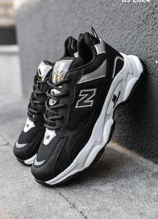 Кроссовки new balance черно-белые