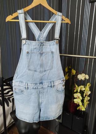 Джинсовий комбінезон