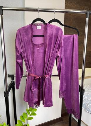 Велюровая пижама тройка фиолетовая короткий халат майка штаны
