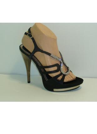 Босоножки искусственная кожа на шпильке женские - распродажа  35 36 38 р