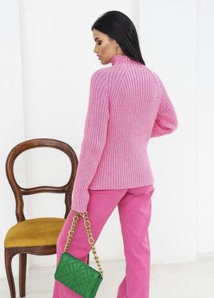 Розовый свитер гольф3 фото