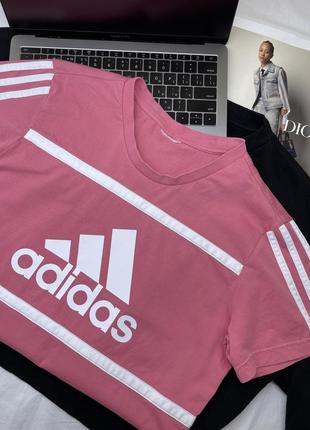 Оригінальна футболка adidas