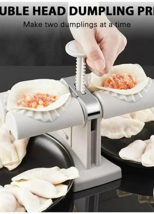 Rus zonasi xorozlari sikni sorishadi