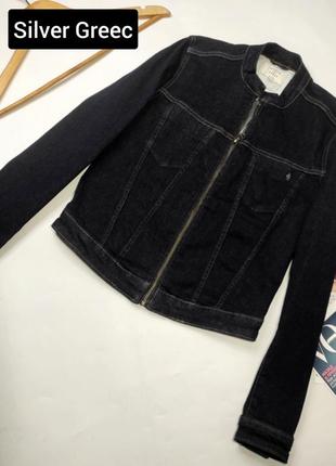 Куртка джинсовая женская темно синего цвета на молнии от бренда silver greec s