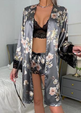 Атласный комплект халат с пижамой2 фото