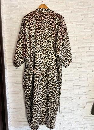 Легкий сатиновый халат кимоно леопард max hsuan &amp; roobees2 фото