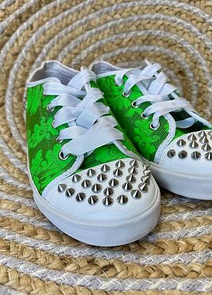 Кеди kurt geiger