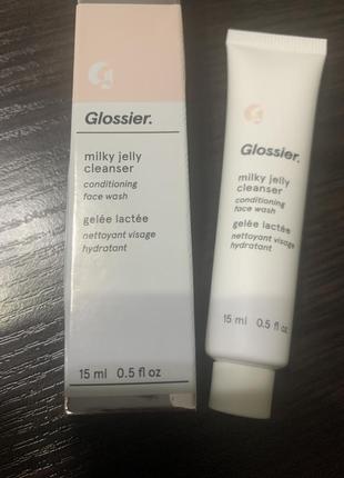 Моющее средство для лица glossier