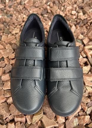 Intrinsic 3 ecco outlet