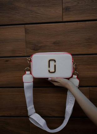 Marc jacobs the snapshot white/pink logo