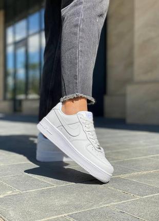 Кроссовки nike air force 1 low classic white premium (нике аир форце)2 фото