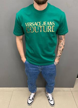 Футболка в стилі versace