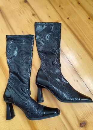 Чоботи чулки зміїний принт шкіра