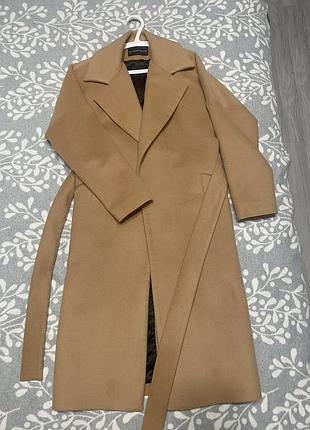 Пальто беж класика