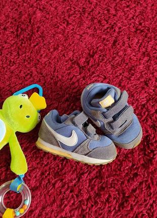 Кроссовки детские от nike на пеночной подошве сеточка 21-22р