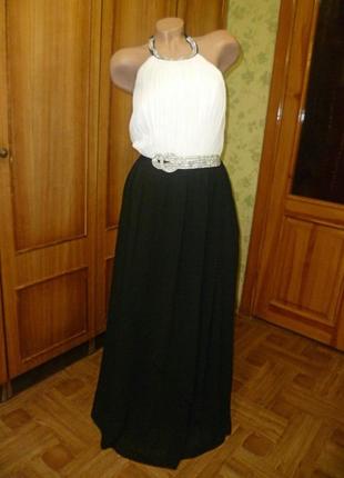 Нарядное платье quiz длинное макси в пол черно-белое с открытыми плечами, р.161 фото