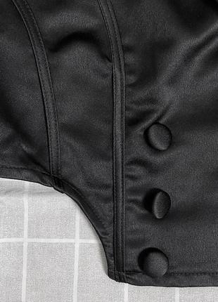 Черный короткий корсетный сатиновый пиджак (блуза)5 фото