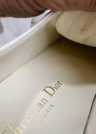 Кеды женские золотистой вышивкой бабочки брендовые в стиле dior8 фото