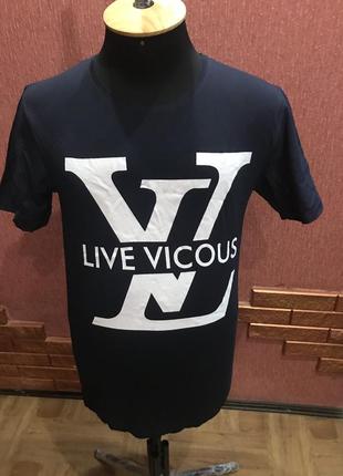 Футболка чоловіча