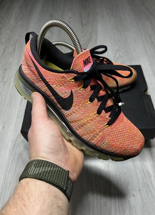 Жіночі кросівки nike flyknit max1 фото