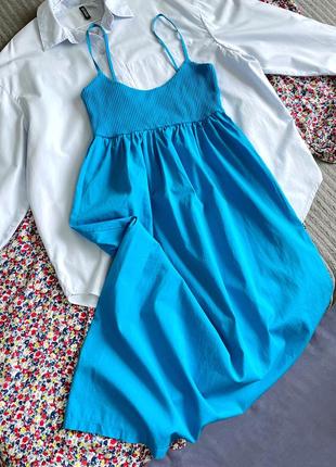 Сукня довжини міді блакитна синя8 фото