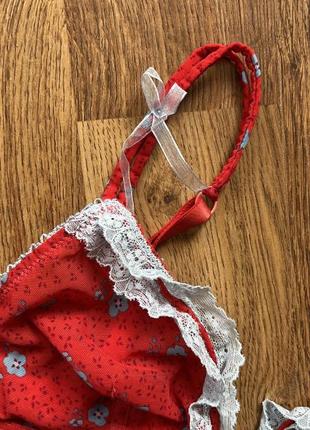 Бюстгальтеры красный и розовый xs-s