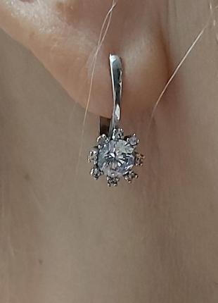 Новые серебряные сережки с фианитами, 925 проба, 3.6 гр