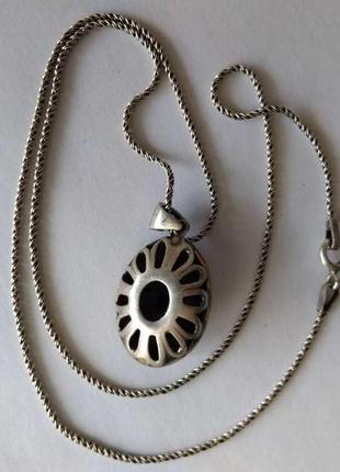 Подвеска серебряная с фианитами +серебряная цепочка вес: 10 гр.