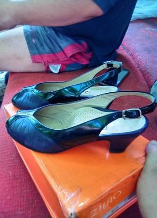 Босоніжки шкіра simoni's