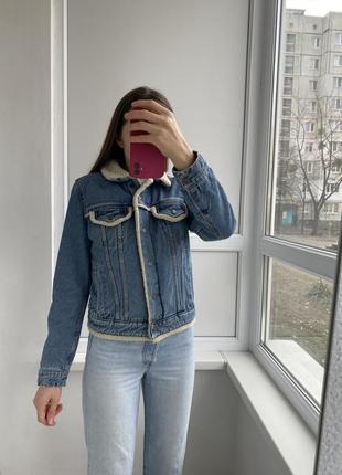 Джинсовая куртка шерпа levi’s9 фото