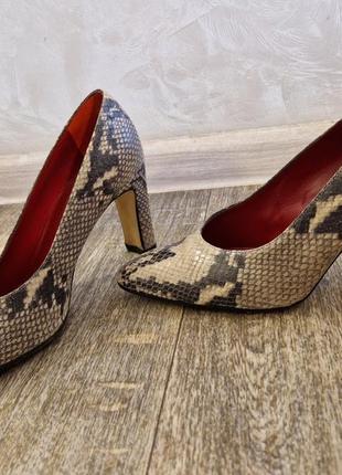 Туфлі з пітона lavorazione artigiana
