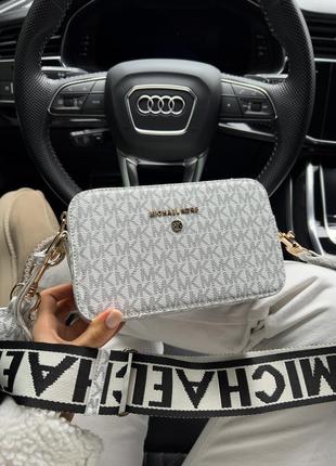 Жіноча сумка michael kors the snapshot bag white біла крос боді