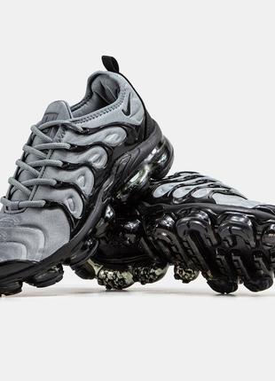 Чоловічі кросівки nike vapormax plus