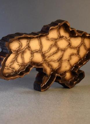 Блюдо для подачі карта україни дерев'яне, різьблене 17 х 31 см. мінажниця код/артикул 142 220-1