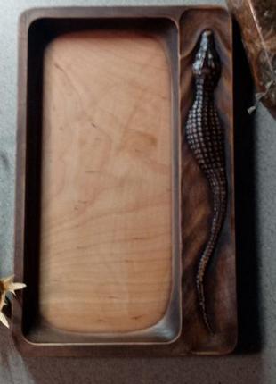 Дерев'яний різьблений піднос для подачі з крокодилом розмір 16 х 25 см. код/артикул 142 а10155 фото